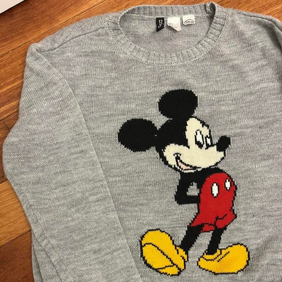 Divided by hm size small - Picture 2 of 4